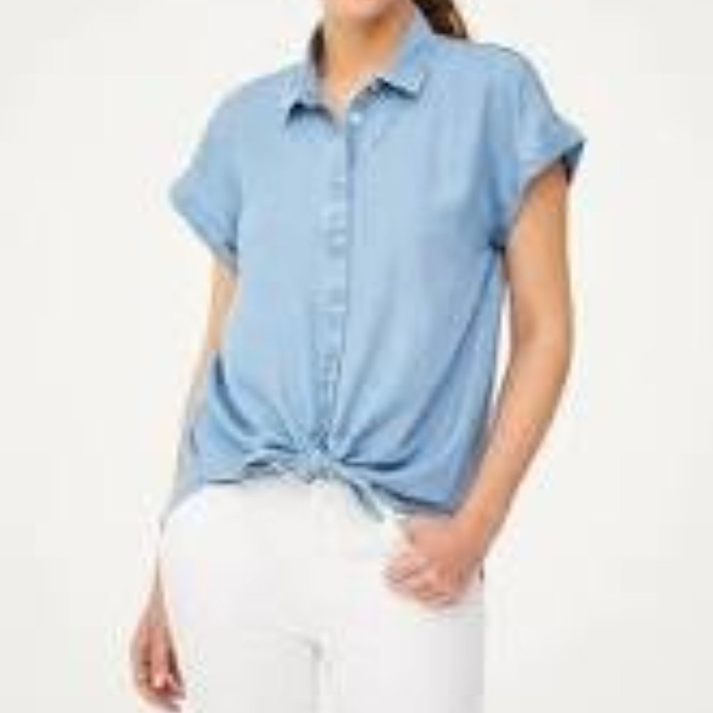 NWT Loft Sleeveless Chambray Blouse Petite M